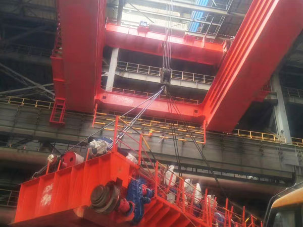 冶金及鑄造橋式起重機