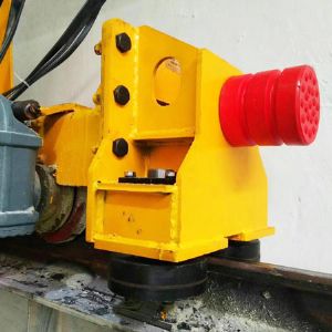 起重機防脫軌器