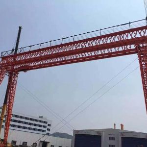 花架雙主梁門式起重機(jī)